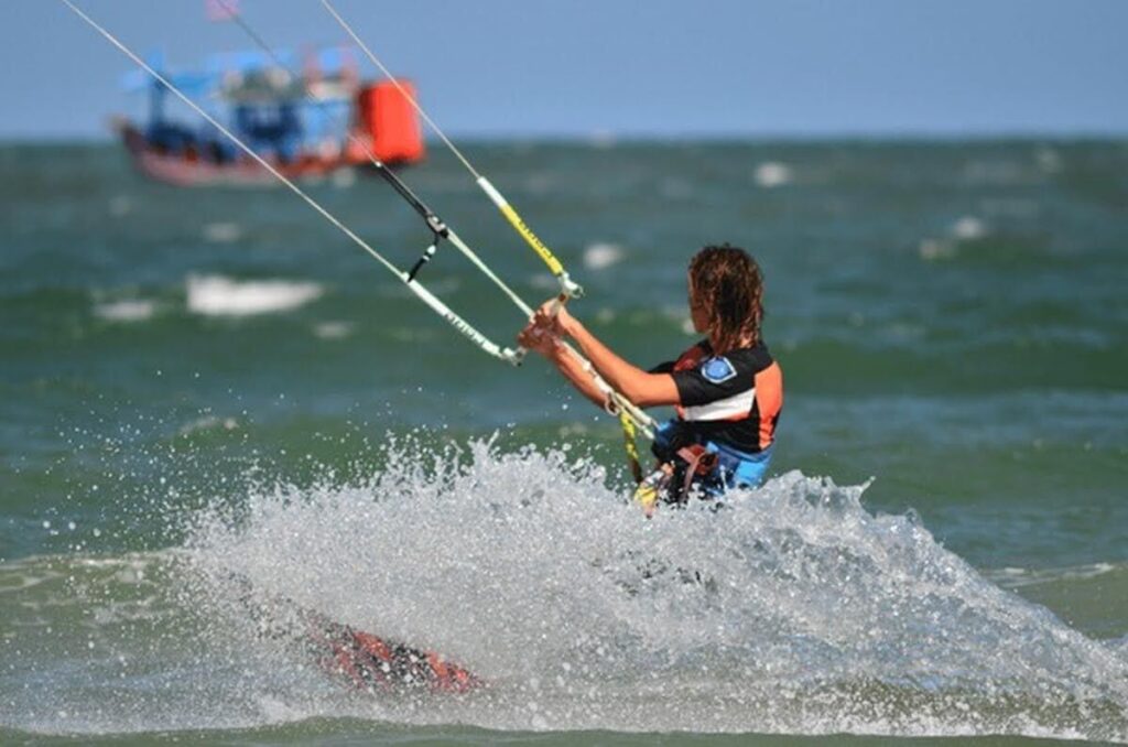 Why Learning Kiteboarding Skills Matters